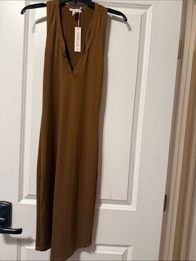 Capella Brown Sleeveless Maci Dress
